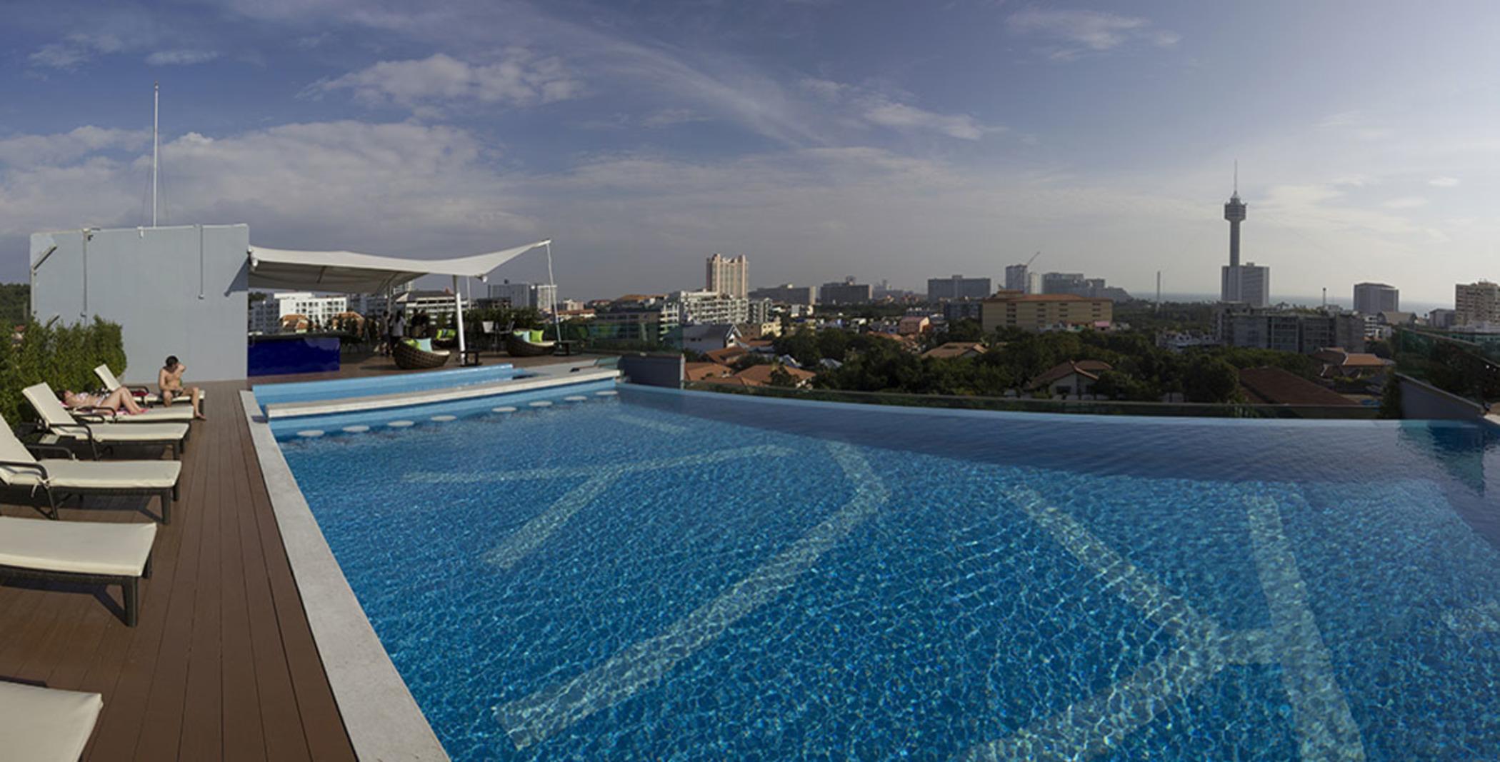 Unique Regency Pattaya Hotel Exterior foto