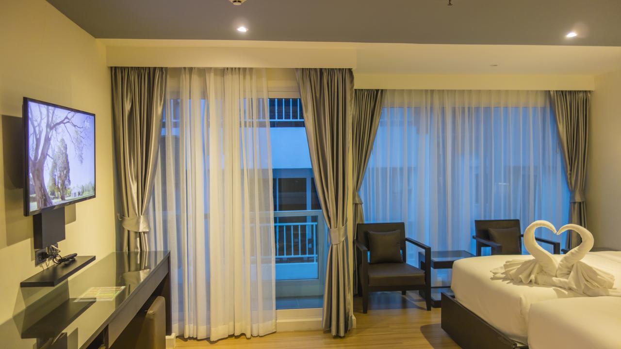 Unique Regency Pattaya Hotel Exterior foto